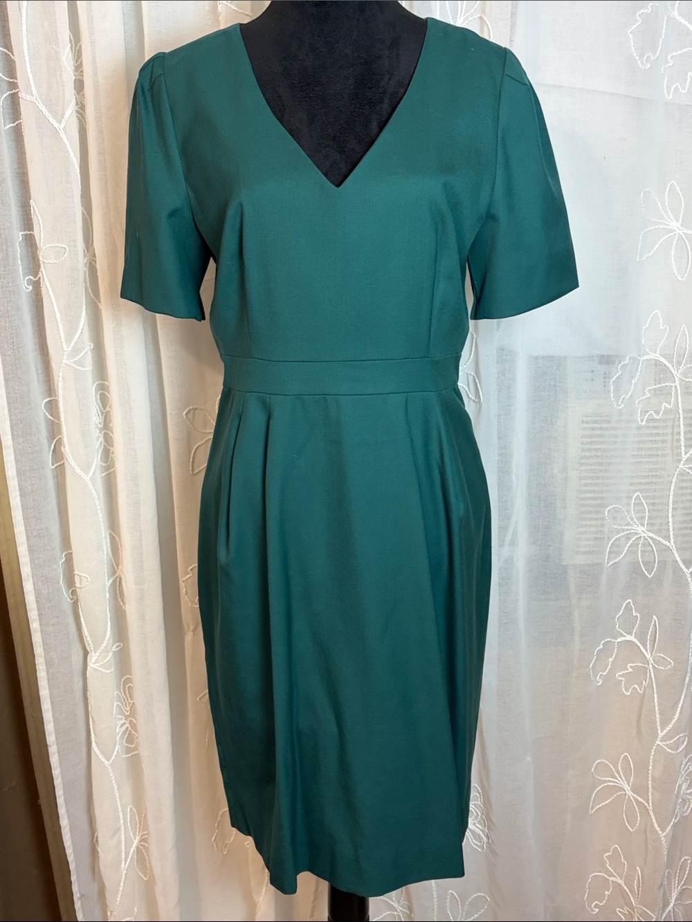J. Crew Forest Green  V-Neck Pleated Waist Sheath Dress size 10